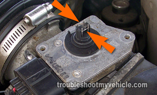 Cleaning The MAF Hot-Wires. How To Clean The Ford Mass Air Flow Sensor