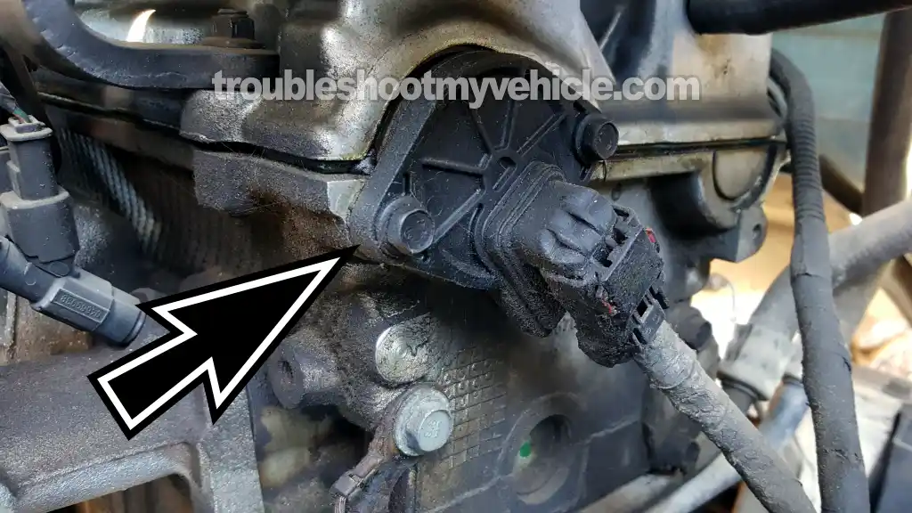 Checking The Rotation Of The Intake Camshaft. How To Troubleshoot An Engine No-Start Problem (2000, 2001, 2002, 2003, 2004, 2005, 2006, 2007 2.4L Caravan, Grand Caravan, Voyager, And Grand Voyager Minivans) Checking The Rotation Of The Intake Camshaft. How To Troubleshoot An Engine No-Start Problem (2000, 2001, 2002, 2003, 2004, 2005, 2006, 2007 2.4L Caravan, Grand Caravan, Voyager, And Grand Voyager Minivans)